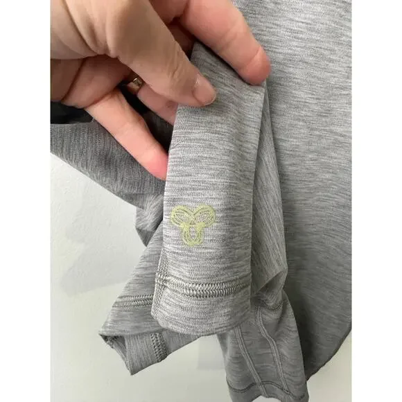 NEW Aritzia - Golden - Rhythm Divinity 5" Romper - S - heather Gray $78 E7 - Picture 6 of 9